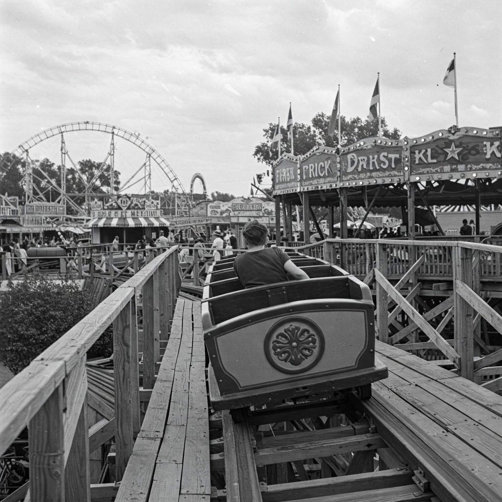 A Deep Dive into Texas Amusement Park History